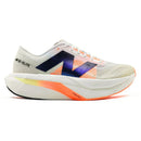 Tênis New Balance FuelCell Supercomp Elite V4 - Bege/Laranja